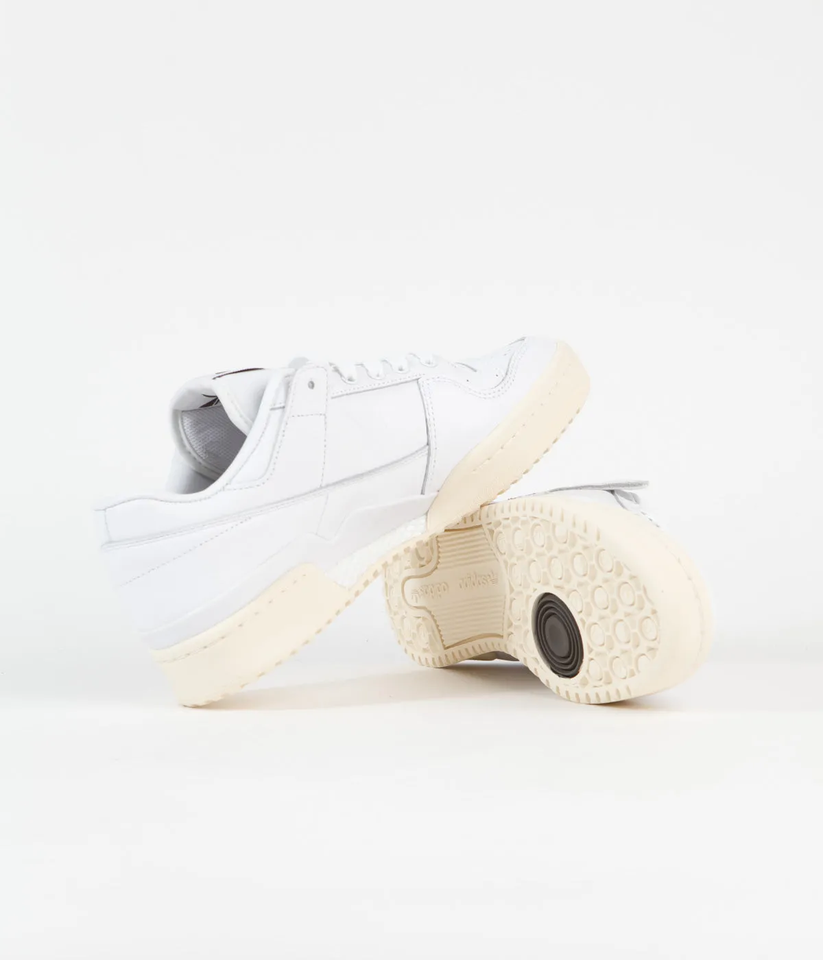 Adidas Forum 84 Low Adv Shoes - FTWR White / FTWR White / Shadow Olive