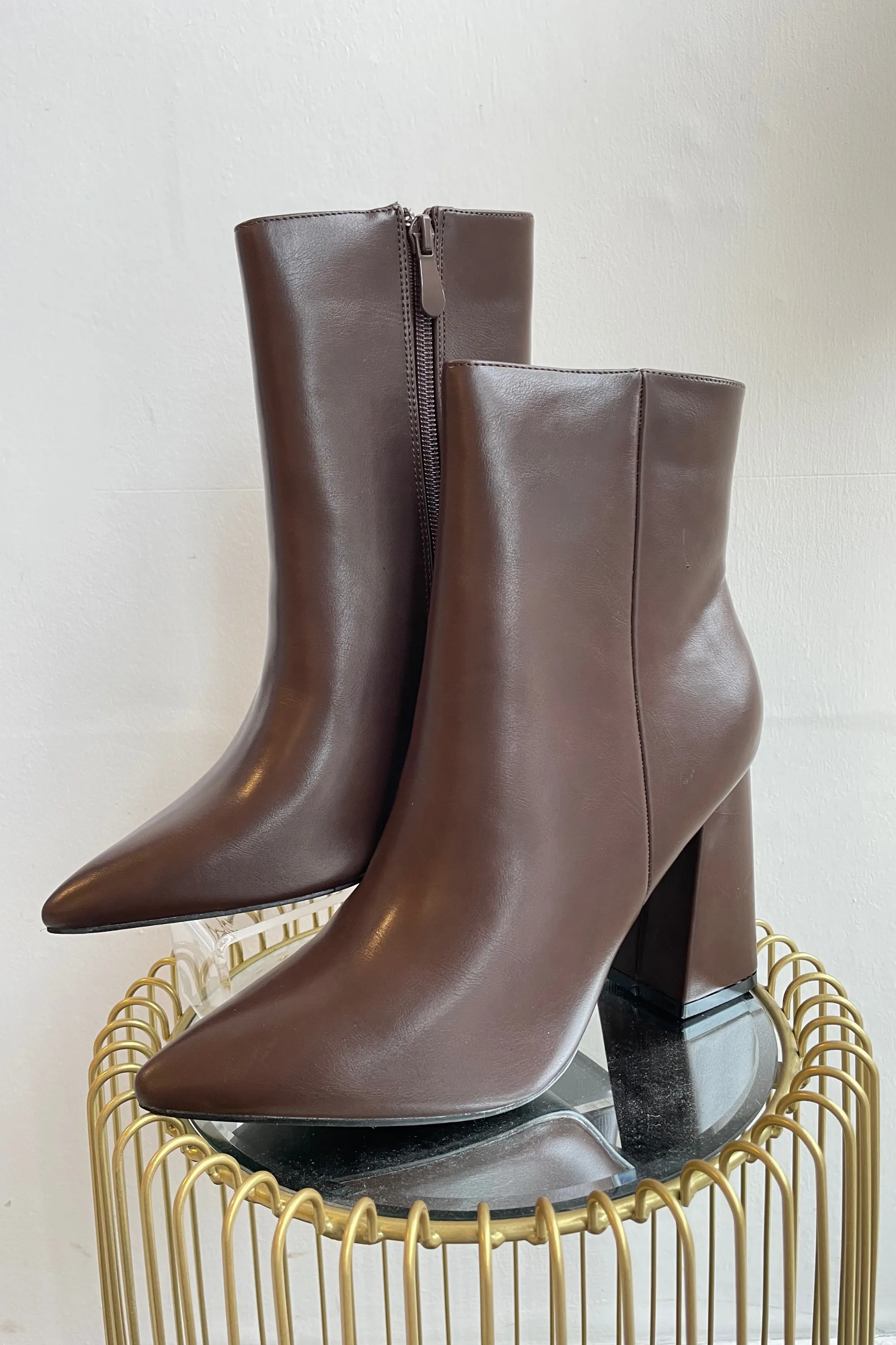 Chocolate PU Pointed Heeled Boots