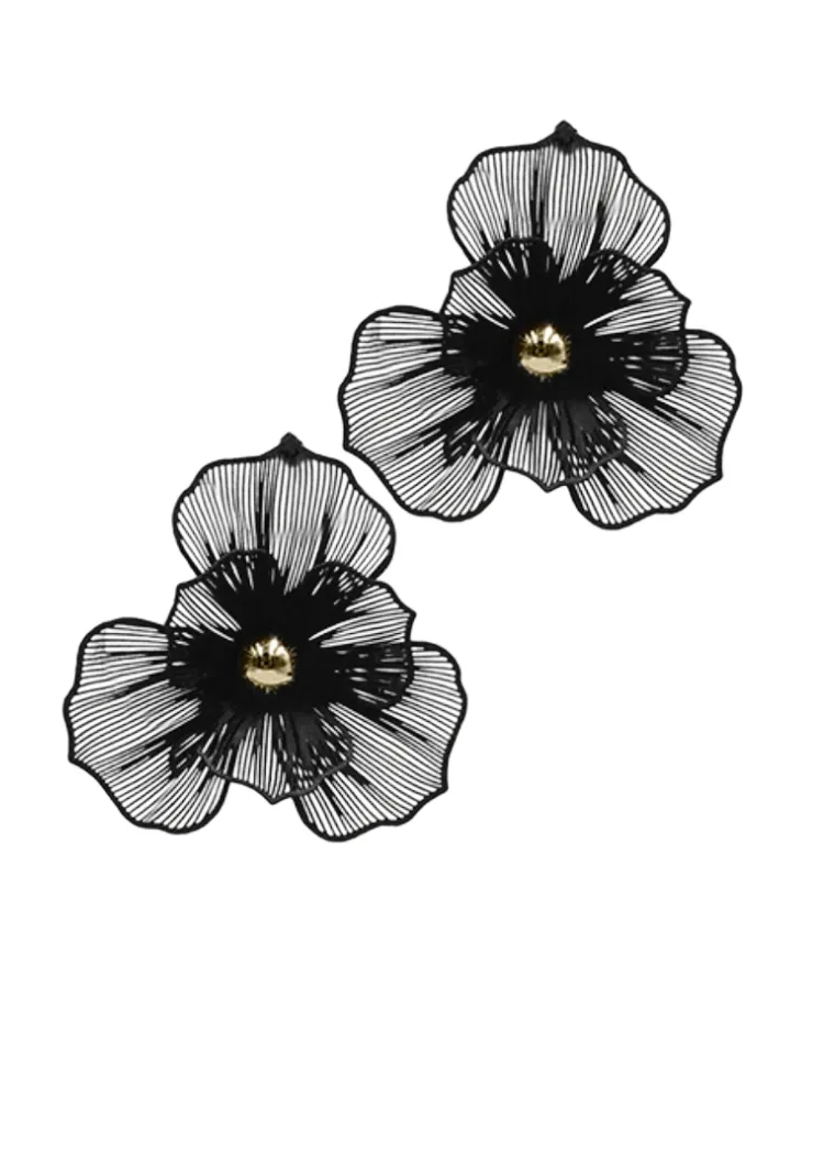 Sejal Flower Earring-Black