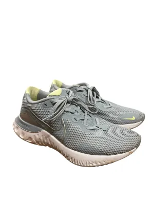 Shoes Athletic By Nike In Grey, Size: 7.5